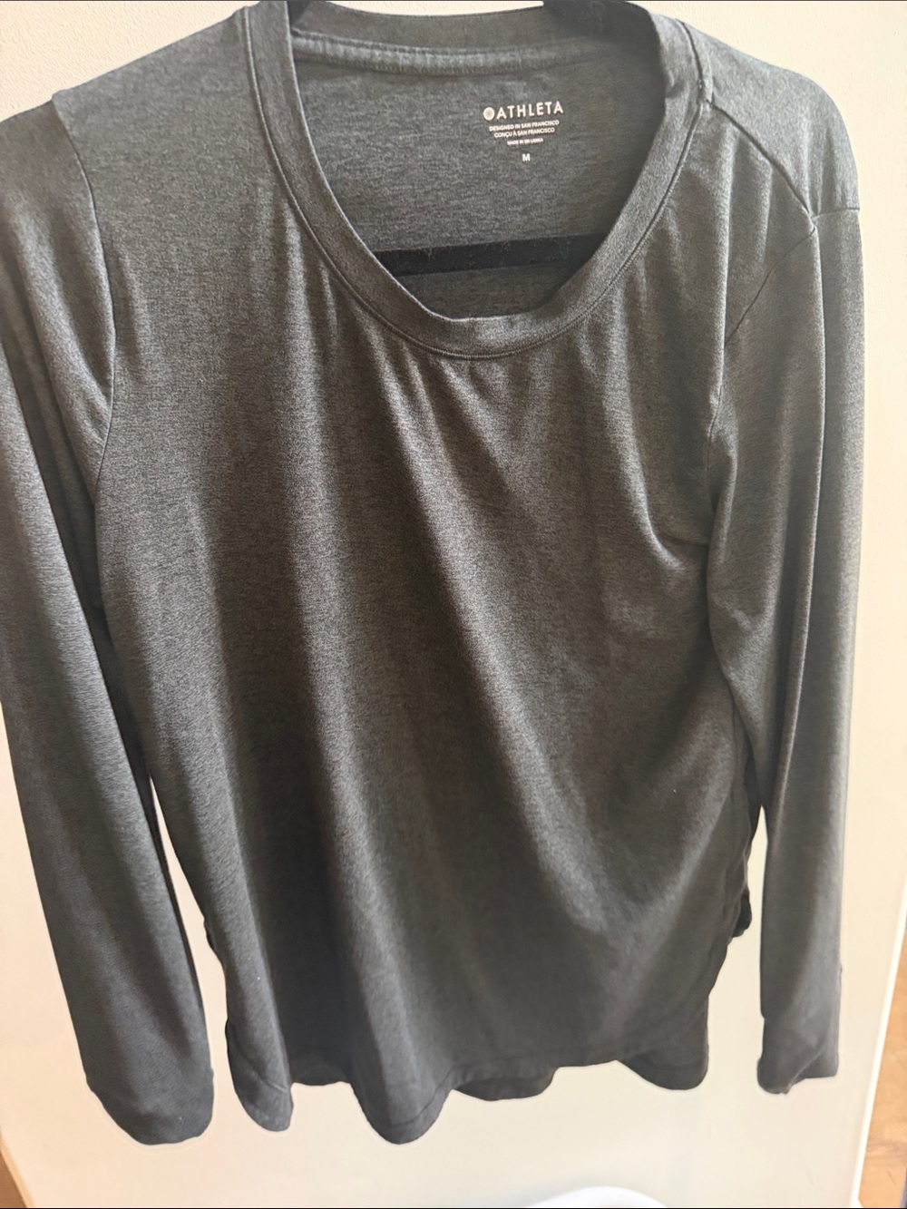 Athleta Heathered Dark Gray Long Sleeve Crewneck Top